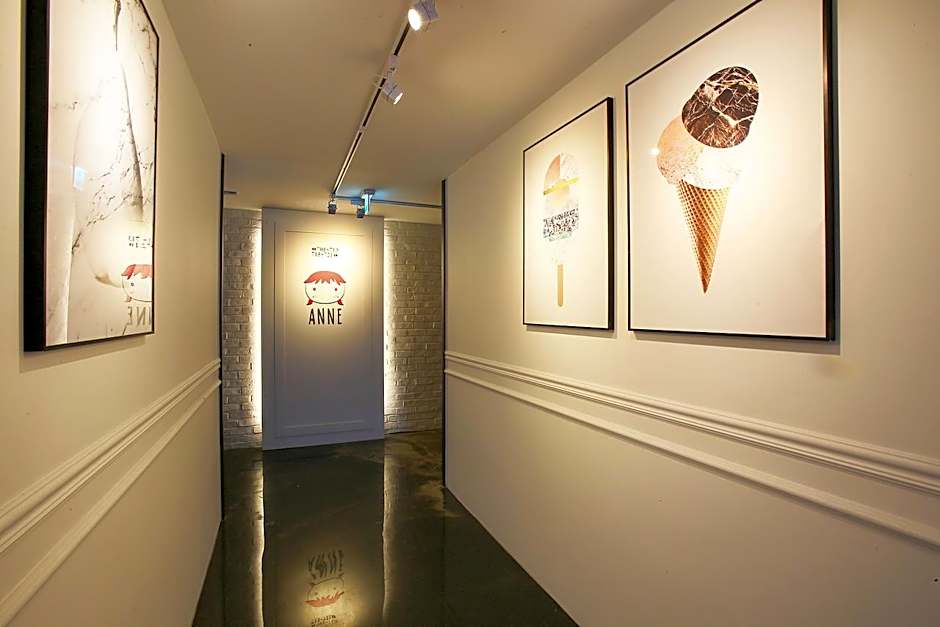 Hotel Yaja Hwajeong Station