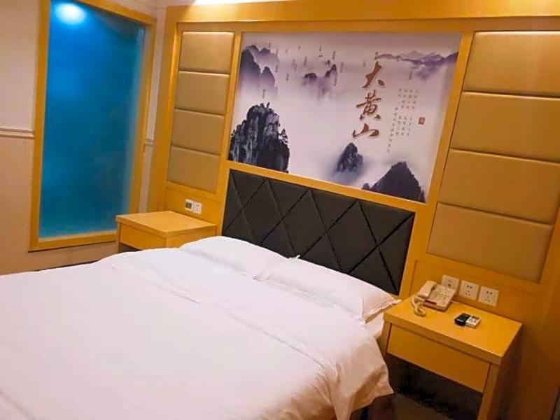 GreenTree Inn AnHui HuangShan She County HuiZhou Ancient City Middle HuangShan Road Business Hotel