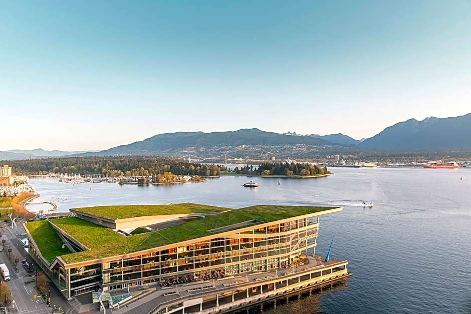 Fairmont Waterfront