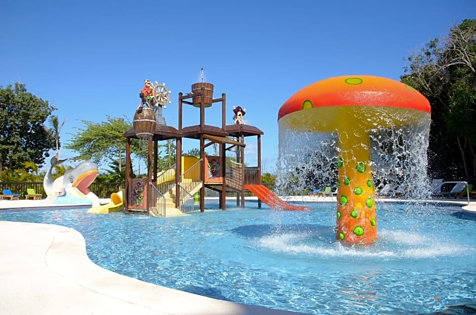 Family Club at Grand Riviera Princess - All Inclusive