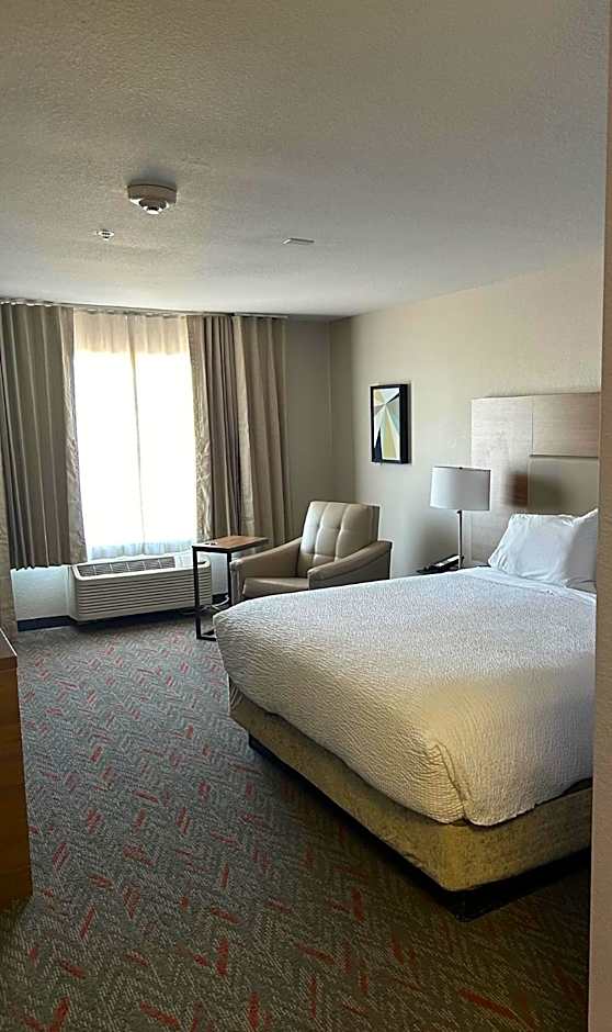 Garner Hotel Phoenix - Surprise By IHG