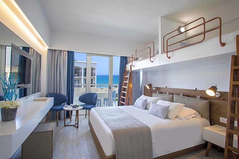 Lordos Beach Hotel & Spa