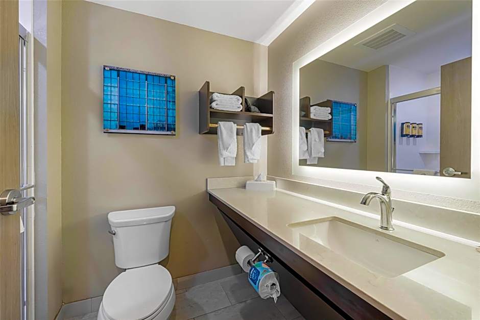 Best Western Plus McPherson