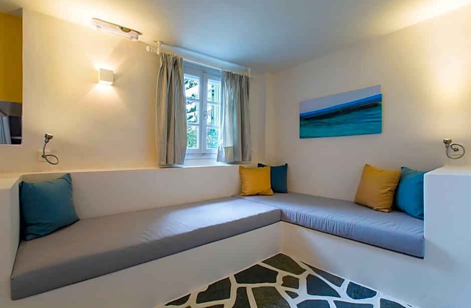 Byzantio Beach Suites & Wellness