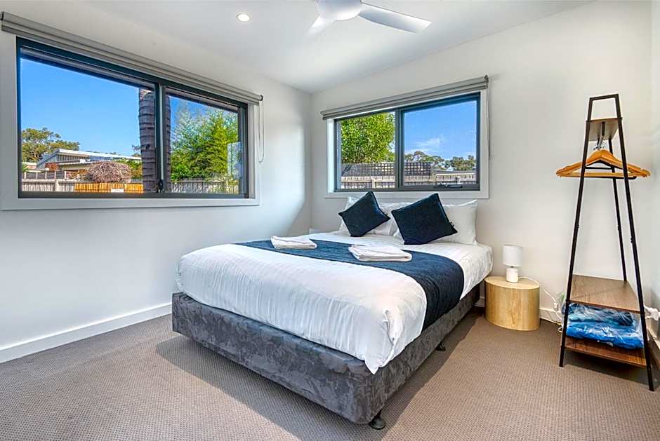 Photo 1 of 47 of Inverloch Motel