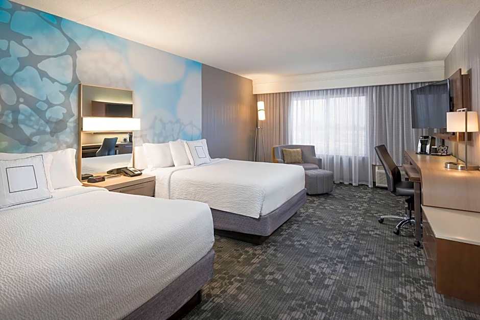 Courtyard by Marriott Toronto Vaughan