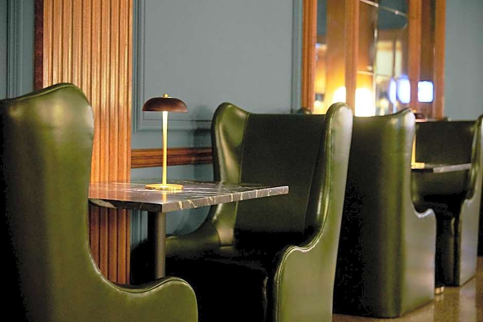 Marcus Whitman Hotel And Conference Center