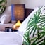Hotel Waterloo & Backpackers