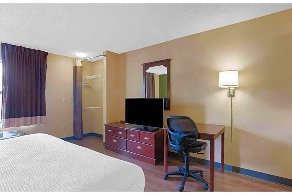 Studio 6 Extended Stay Rochester Greece NY