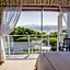Headlands House Guest Lodge