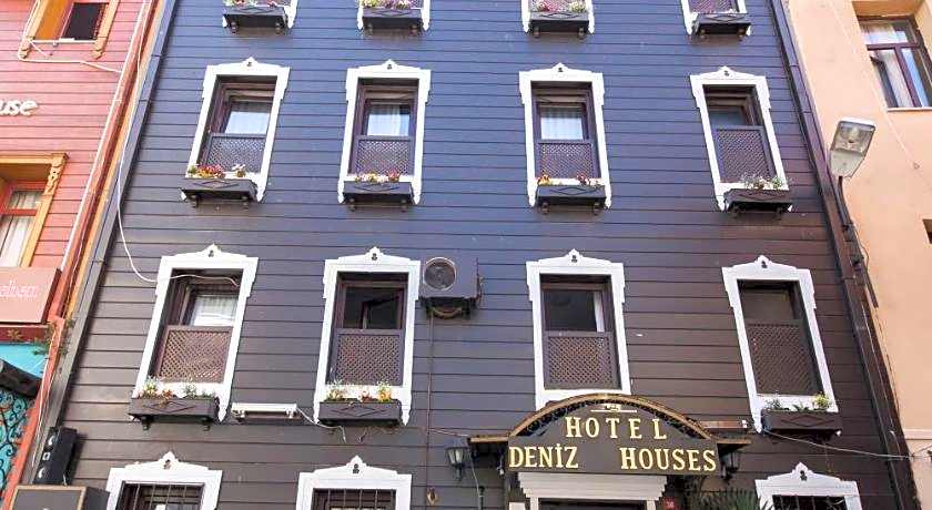 Deniz Houses