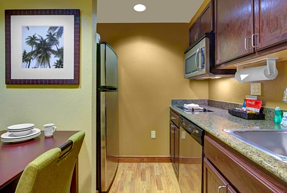 Homewood Suites By Hilton West Palm Beach