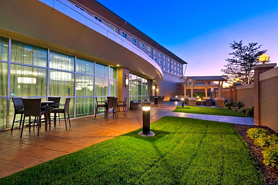Courtyard by Marriott Omaha La Vista