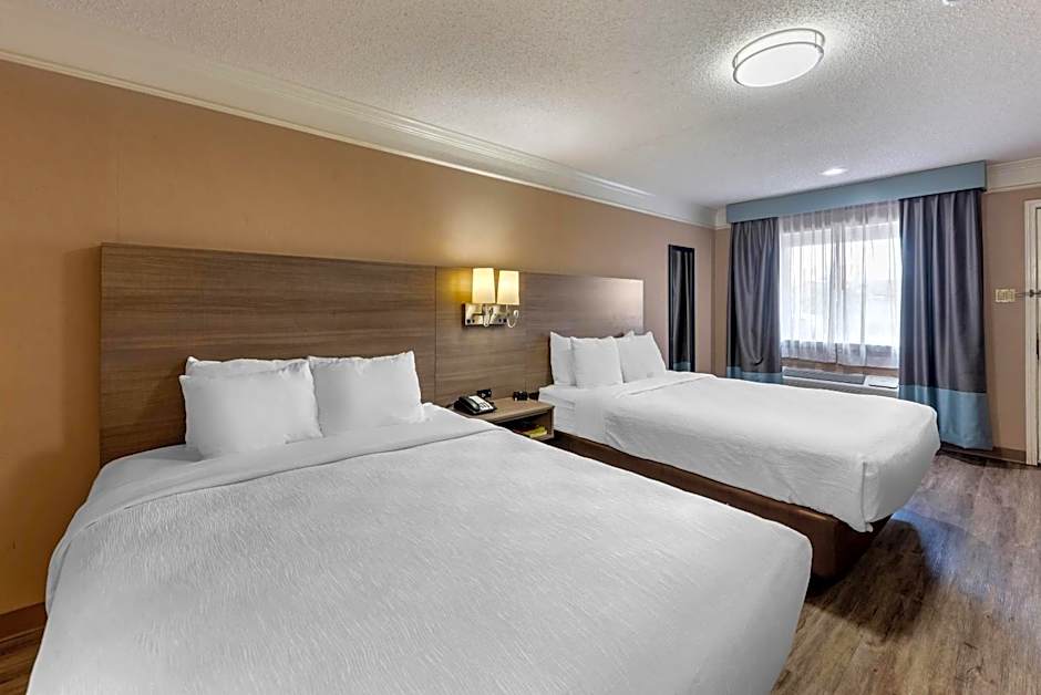 Quality Inn Near Lake Marble Falls