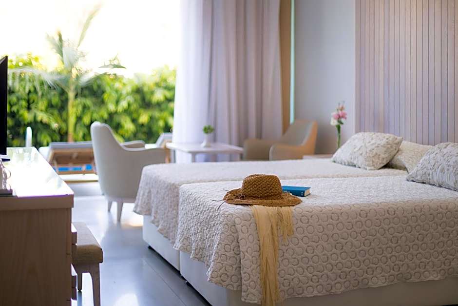 Tasia Maris Beach Hotel - Adults Only