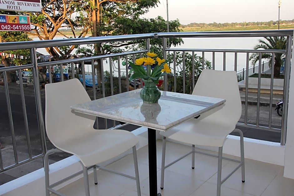 That Phanom River View Hotel