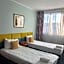 Carina Hotel