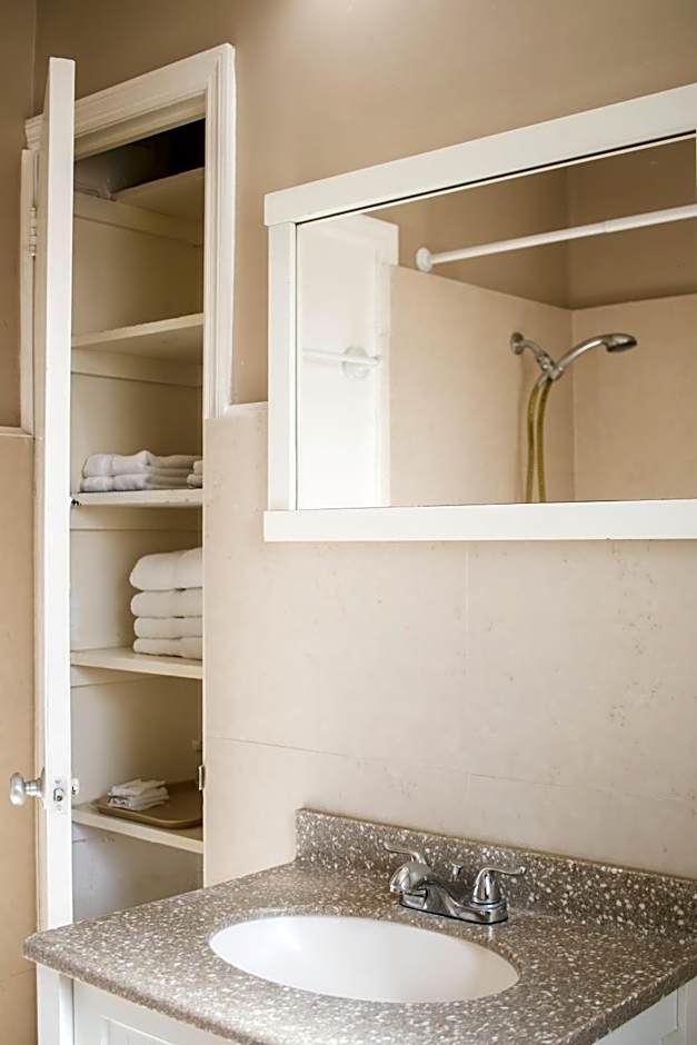 Riptide Oceanfront Hotel