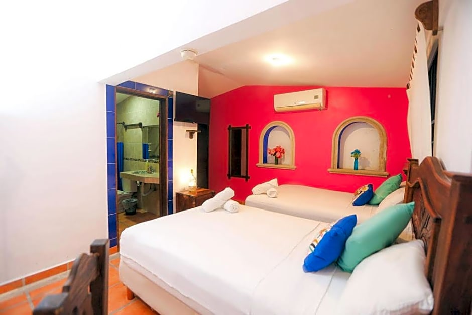Íkaro Suites Colonial