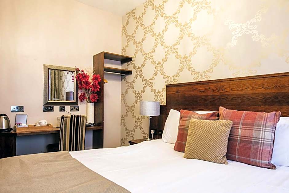 The Duke of Edinburgh Hotel & Bar