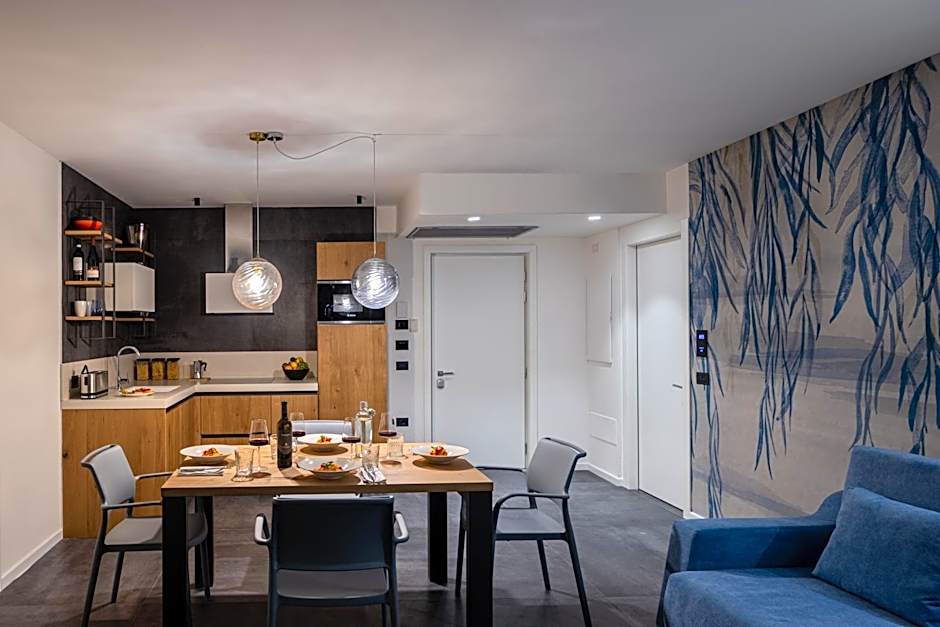 Aris Apartments & Sky Pool - Tonelli Hotels - Adult Friendly