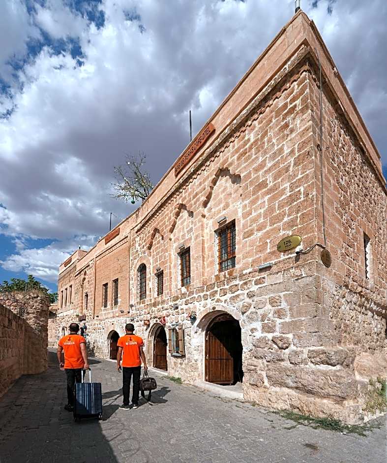 Mons Masius Boutique Hotel Teras