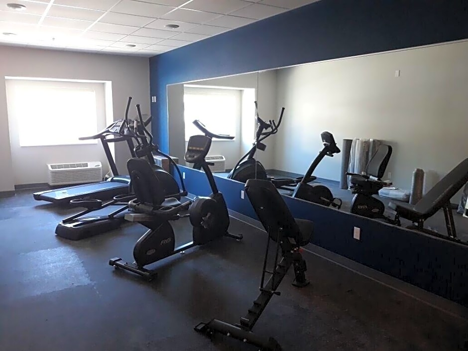 Microtel Inn and Suites by Wyndham Woodland Park