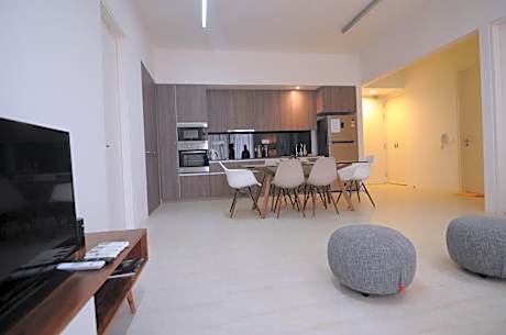 By The Sea@Side Seaview n Side Pool view (C3A3A)