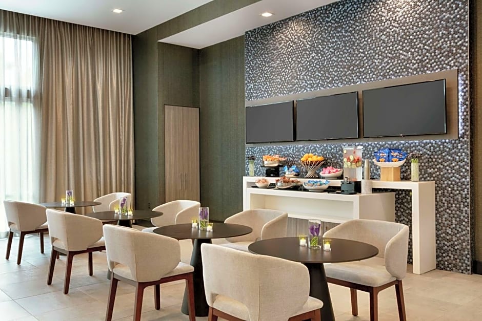 Embassy Suites by Hilton Atlanta Midtown