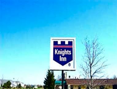 Knights Inn Racine