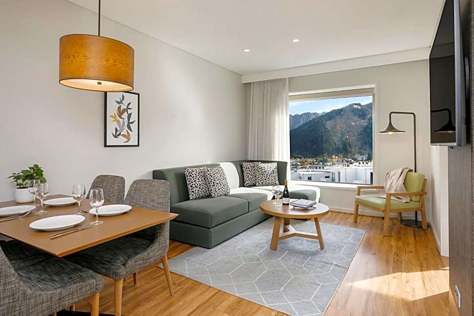 voco Queenstown By IHG