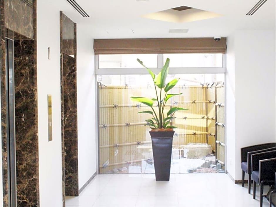 Green Rich Hotel Tosu Ekimae