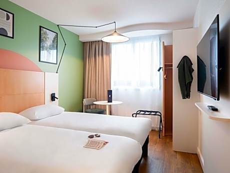 Standard Two Single Bed