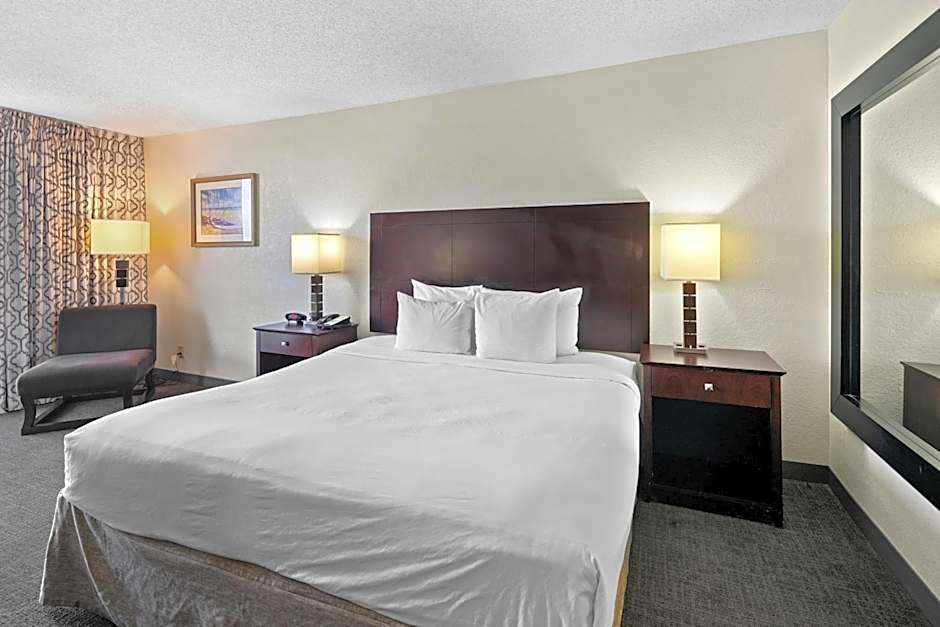 88 Palms Hotel & Event Center