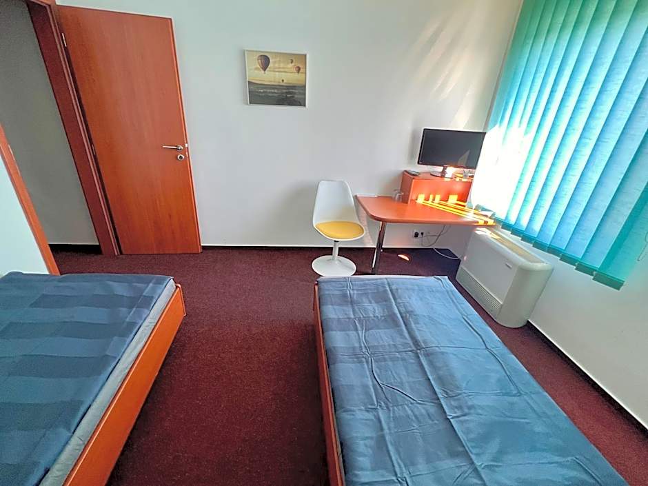 Hotel CAVOK letiště Příbram