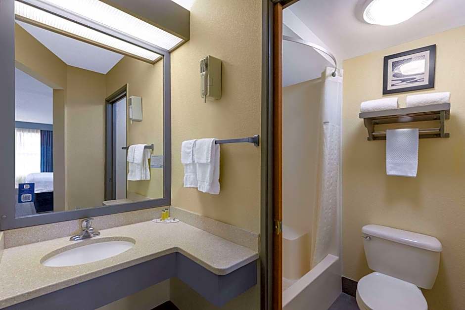 Travelodge by Wyndham Perry GA