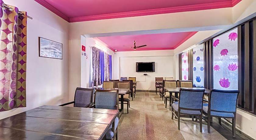 OYO Flagship 488 JNTU – Hyderabad, 