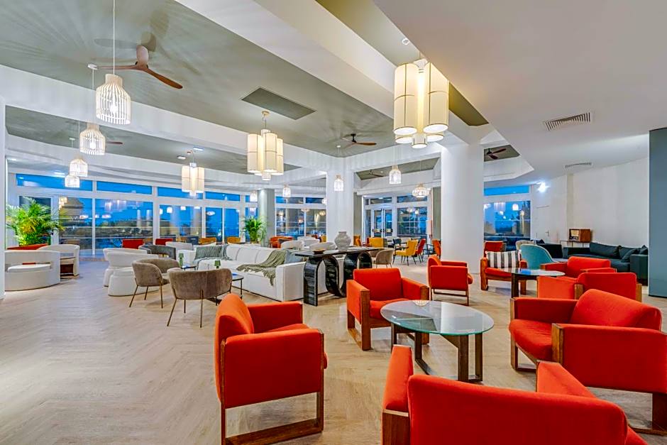 Pestana Delfim Beach & Golf Hotel