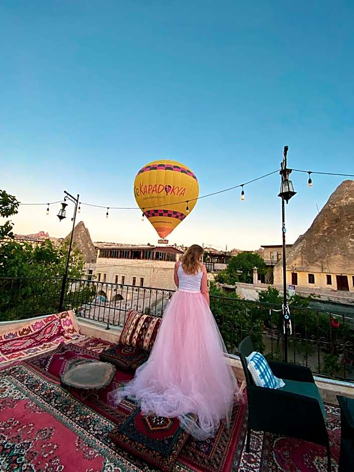 Goreme Valley Cave House