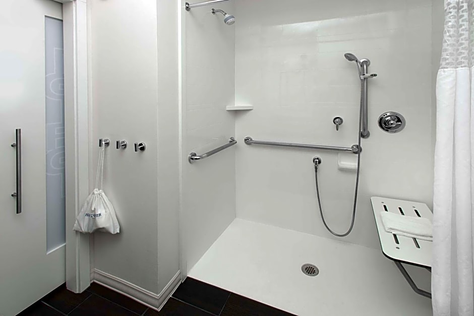 Hampton Inn By Hilton and Suites Munster