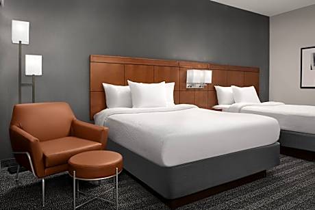 Queen Room with Two Queen Beds and Roll-in Shower - Mobility Accessible
