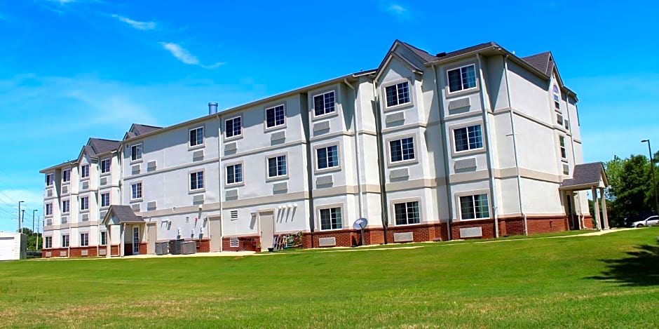 Microtel Inn and Suites Montgomery
