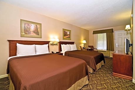 2 double beds, non-smoking, high speed internet access, microwave and refrigerator, coffee maker, continental breakfast