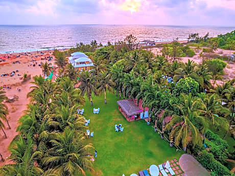 O Hotel Goa, Candolim Beach