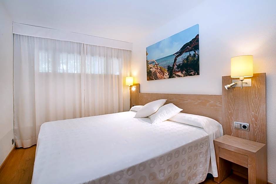 Iberostar Waves Pinos Park