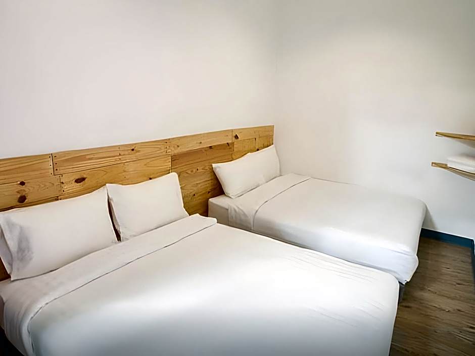 Glur Central Pratunam