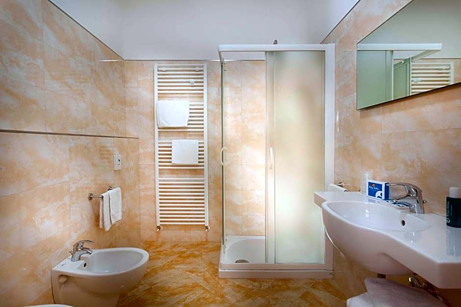 Hotel Milano Helvetia - in centro con piscina