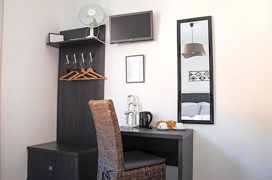 Hôtel Le Tivoli Théopolis