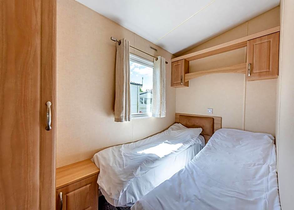 Riverside Caravan Holiday Park