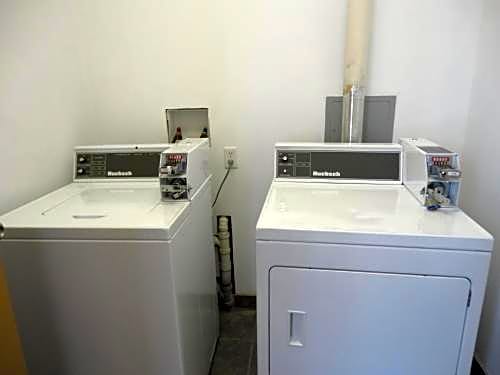 Days Inn by Wyndham Prince Albert